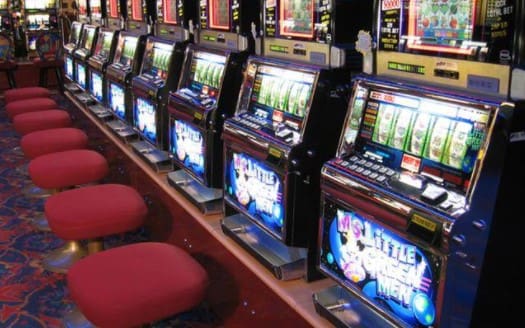 Rob the Bank Slot Review: Check the 96.16% RTP, Choose 50 or 100 Paylines and Trigger Bank, Lucky Break and Jackpot Features